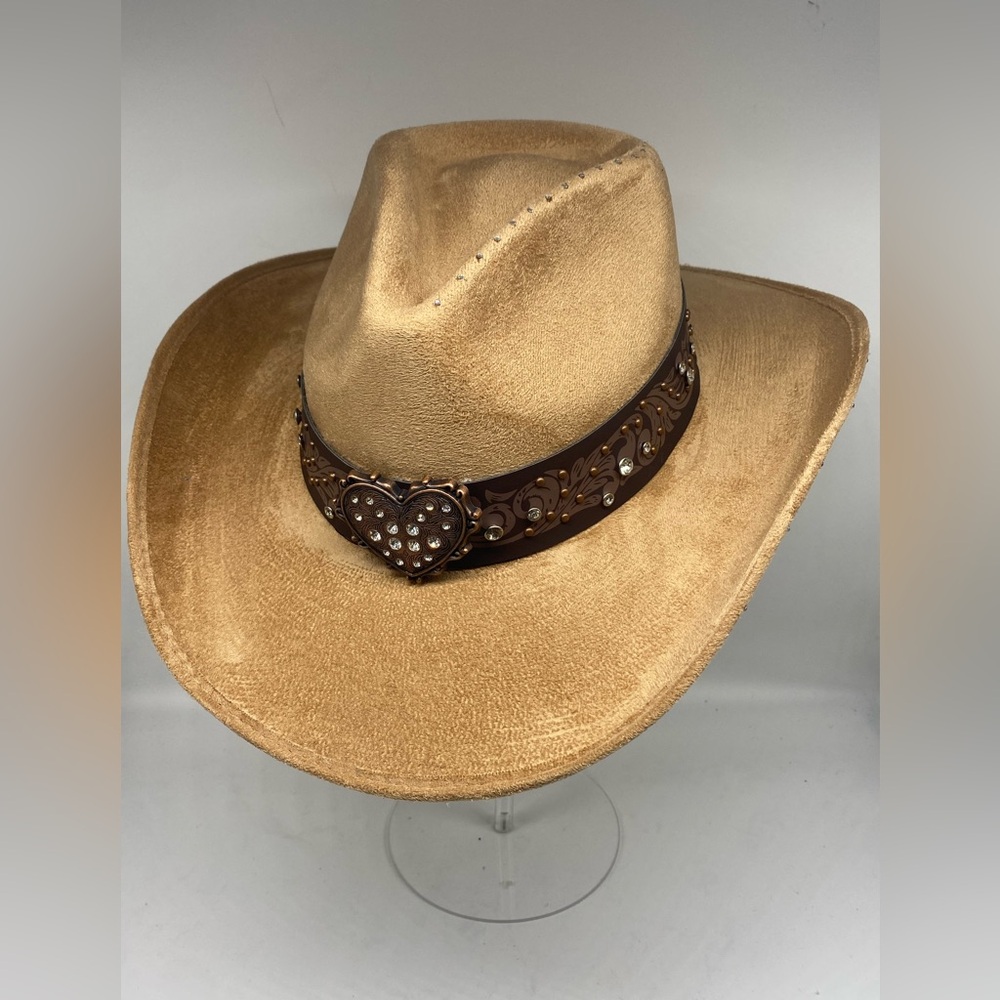 “Jessie” by The Chapeauholic